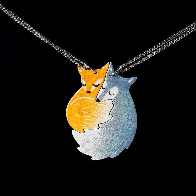 Creative Stainless Steel Fox Hug Big Gray Wolf Necklaces